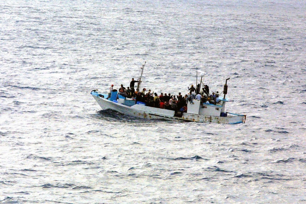 Refugees_on_a_boat